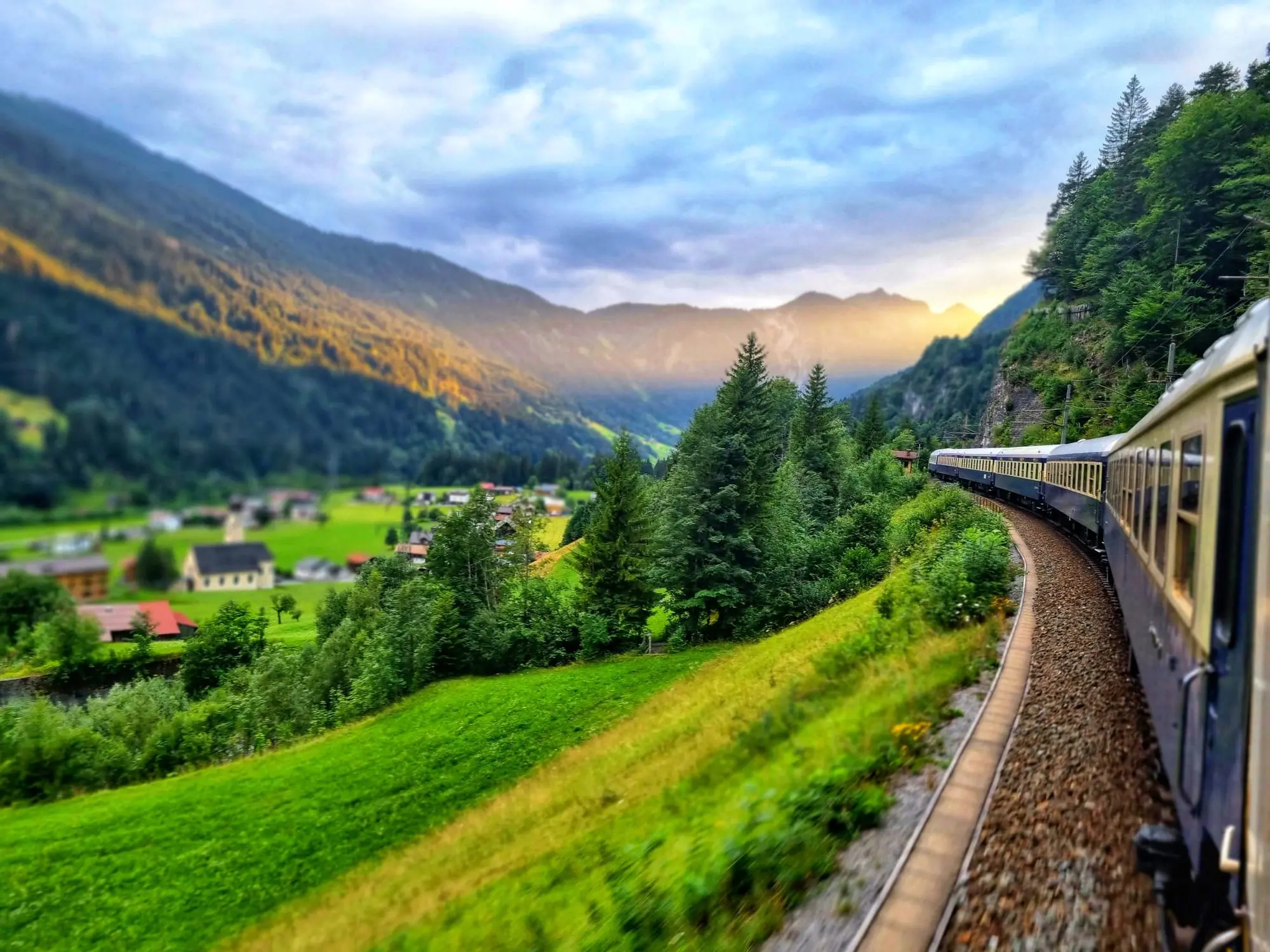 Christmas Markets of Central Europe: Budapest to Munich – Danube Express