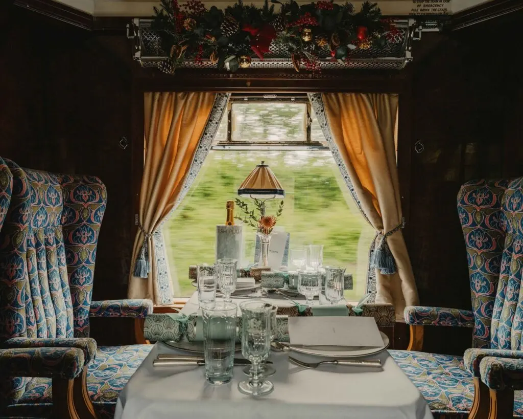 British Pullman carriage decorated for Christmas