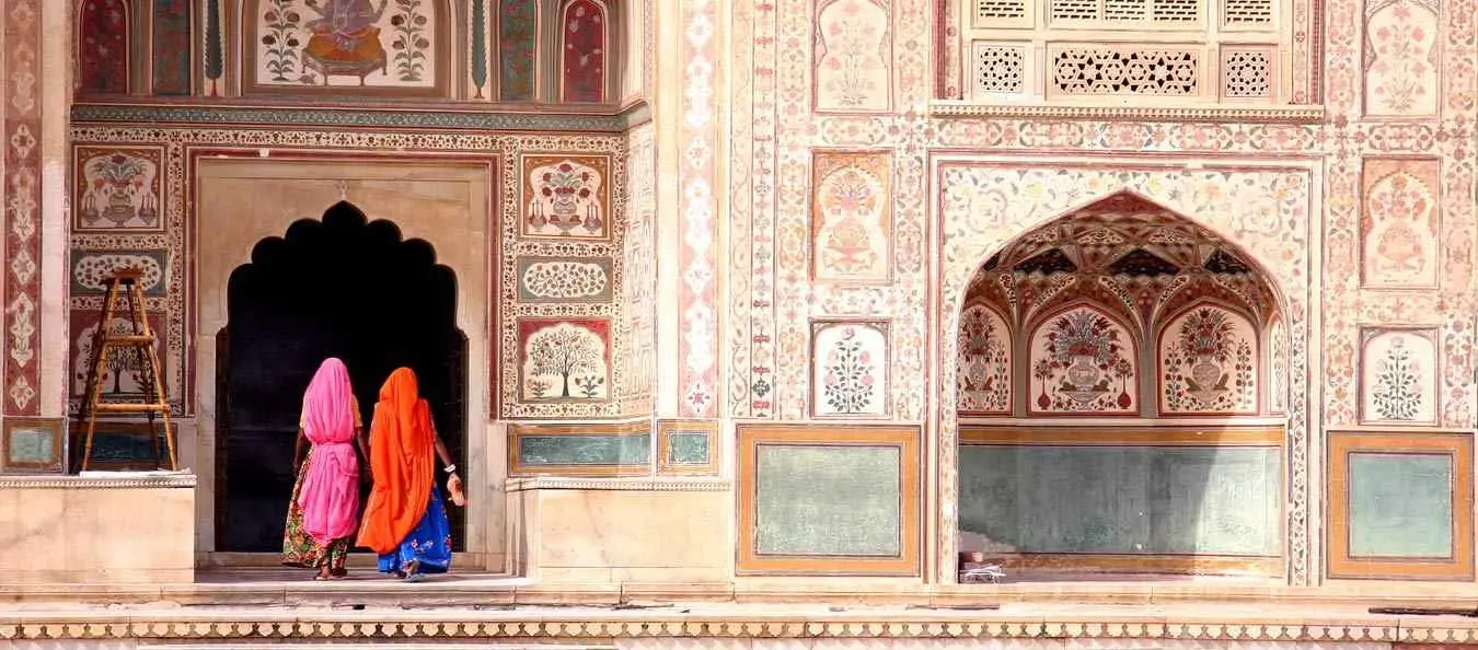Heritage Odyssey – Deccan Odyssey