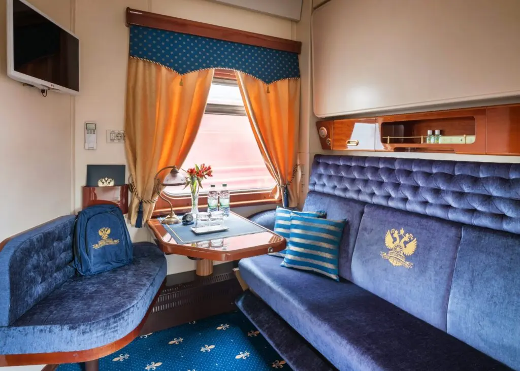 Gold Class cabin with sofa on the Golden Eagle