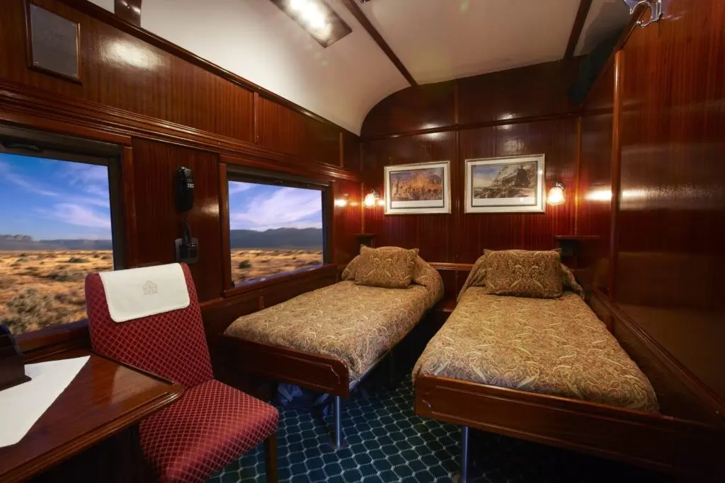 Deluxe Suite with twin beds on Rovos Rail